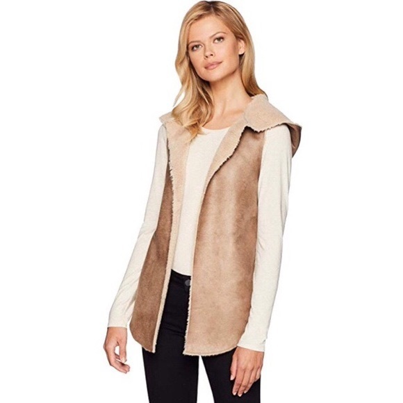 NEW Dylan By True Grit Sherpa Black Vest With Hood - Picture 3 of 5